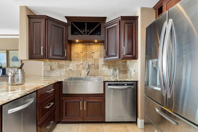 1200 Harbor N, Oceanside CA: https://media.crmls.org/mediaz/1fa6729e-afb6-48a2-9e3b-fee90c848b3f.jpg