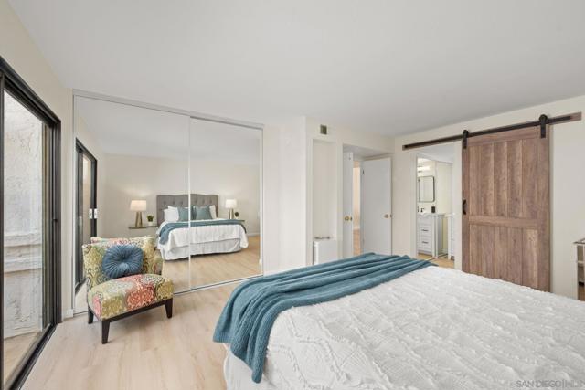 524 Via De La Valle,  CA: https://media.crmls.org/mediaz/1fa72c26-031f-4048-8291-68091468106c.jpg