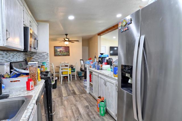 2900 Fairview Road, Hollister CA: https://media.crmls.org/mediaz/1fa7bf8b-2510-4575-92da-c487ab5ff011.jpg