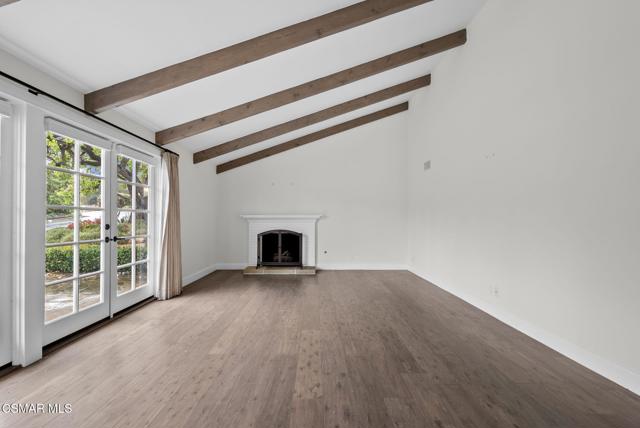 919 Aleeda Lane, Santa Barbara CA: https://media.crmls.org/mediaz/1fa94d7f-d268-49a7-9e5b-ceb29cd9e7de.jpg