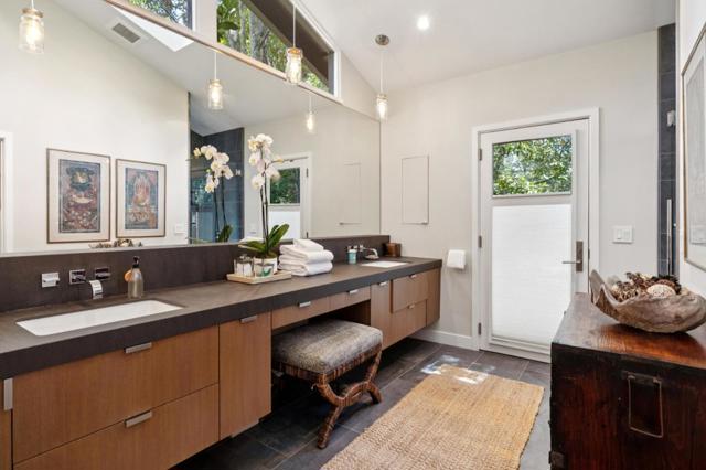 3323 Woodside Road, Woodside CA: https://media.crmls.org/mediaz/1fa95a57-7994-4c12-a45d-3302a4a22d95.jpg
