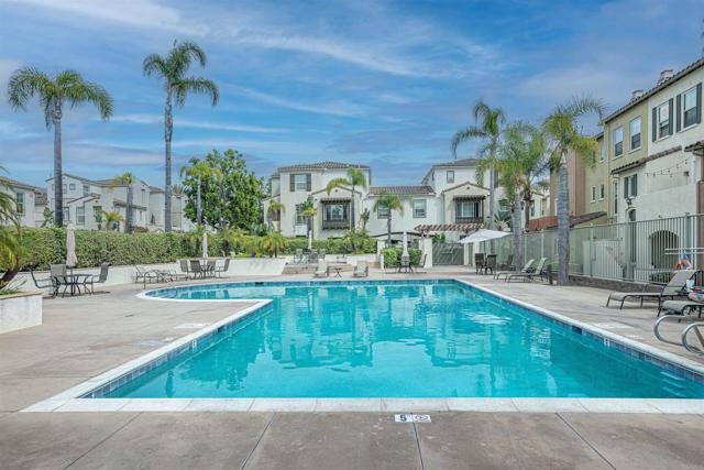 Detail Gallery Image 36 of 42 For 1291 Blue Jean Way #3,  Chula Vista,  CA 91913 - 2 Beds | 2/1 Baths