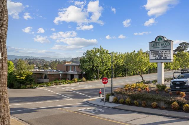 1243 Homewood Avenue, San Mateo CA: https://media.crmls.org/mediaz/1fa9dd86-322e-4682-a514-ae301838cec0.jpg