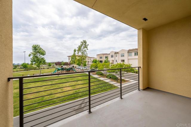 Detail Gallery Image 34 of 49 For 5232 Beachfront Cove St #81,  San Diego,  CA 92154 - 4 Beds | 3/1 Baths