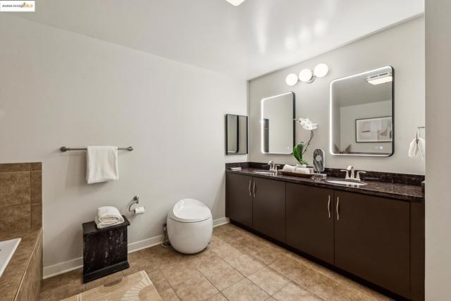 222 Broadway, Oakland CA: https://media.crmls.org/mediaz/1fa9ef51-ea69-4ff7-b60f-3233cf5cecca.jpg