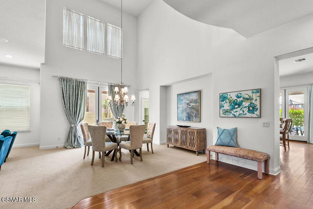 4014 Caribbean Street, Oxnard CA: https://media.crmls.org/mediaz/1faa3970-8c2e-435e-8fe4-e317a71b9dd3.jpg