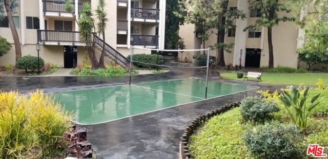 8316 Raintree Circle, Culver City CA: https://media.crmls.org/mediaz/1faa8902-dc68-4aee-91ea-484b530e0b25.jpg