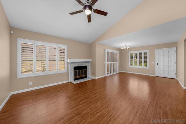 4210 Porte De Palmas, San Diego CA: https://media.crmls.org/mediaz/1fad57fb-c501-4300-9bb5-5fd331fb4d63.jpg