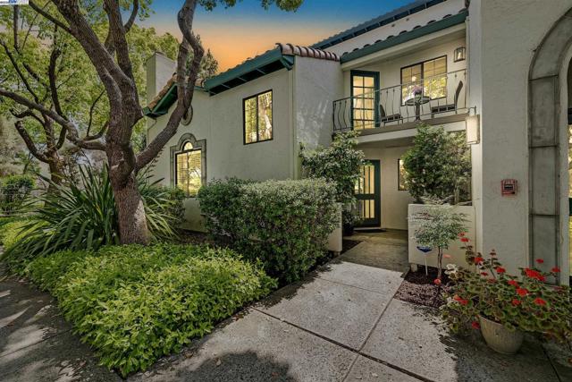 39280 Marbella Terraza, Fremont CA: https://media.crmls.org/mediaz/1fad593f-1af7-4dbc-818d-5b5cadd27ae2.jpg