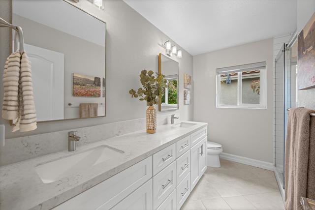 7045 Via Cabana, Carlsbad CA: https://media.crmls.org/mediaz/1fae77f8-ce31-423b-a6bd-448293305117.jpg