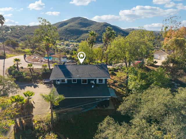 26086 Bear Valley Heights Road, Escondido CA: https://media.crmls.org/mediaz/1fafa9a5-2f1f-4572-bfd2-4d27ad7b0ef6.jpg