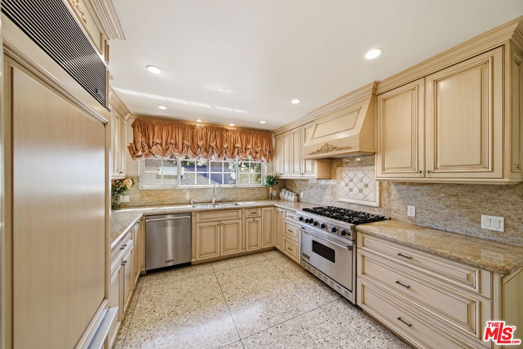 MLS #26658807 image #23