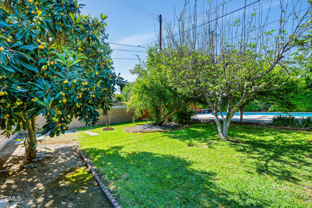 1509 S 3rd Avenue, Arcadia CA: https://media.crmls.org/mediaz/1fafc9d2-b9f9-4c03-8d17-79fd43dcbf91.jpg