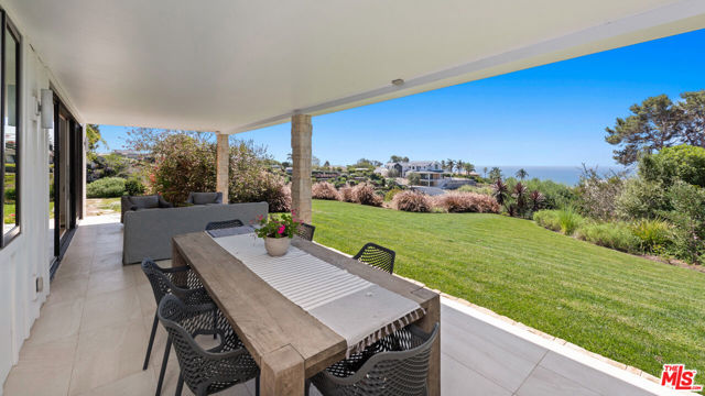 30060 Harvester Road, Malibu, California 90265, 2 Bedrooms Bedrooms, ,2 BathroomsBathrooms,Single Family Residence,For Sale,Harvester,24433003