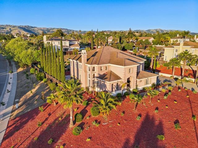4715 Whitetail Lane, San Jose CA: https://media.crmls.org/mediaz/1fb04afd-8d4d-4ac2-96b8-d3582dfdd157.jpg