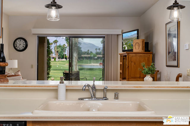 67676 Lagos Way, Cathedral City CA: https://media.crmls.org/mediaz/1fb06a7b-1008-4ecd-936a-6a88b8c5800a.jpg