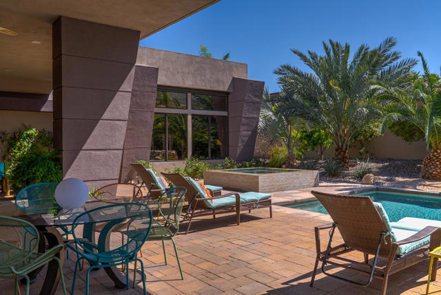 463 Lautner Lane, Palm Springs CA: https://media.crmls.org/mediaz/1fb266d9-2b70-409b-abfb-1ba9a35ae74f.jpg