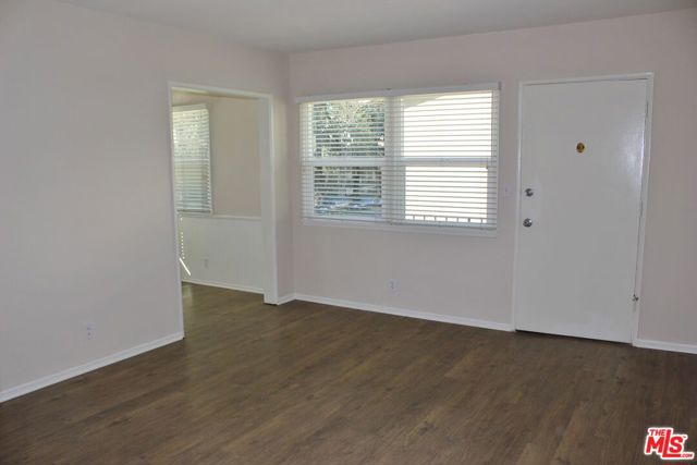 1944 S Beverly Glen Boulevard, Los Angeles CA: https://media.crmls.org/mediaz/1fb2950a-b8d2-4c90-8b1a-8bd46077a090.jpg