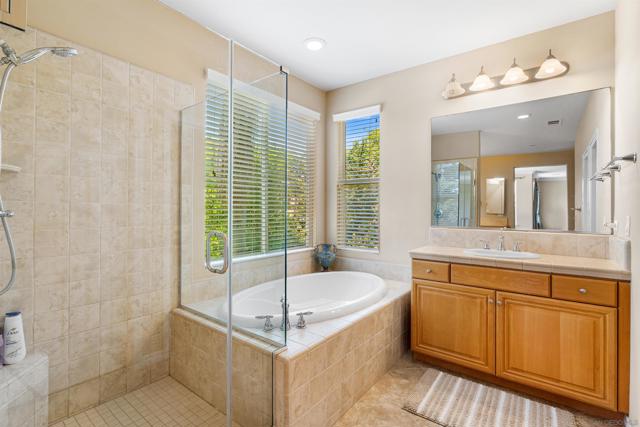 10286 Walnutdale St, San Diego CA: https://media.crmls.org/mediaz/1fb2be20-056b-4474-ad1b-bded10f2d172.jpg