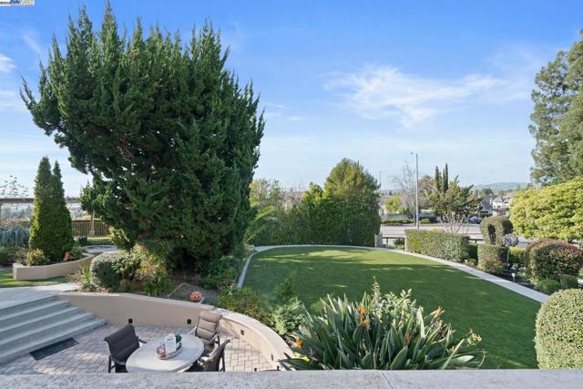 46925 Aloe Court, Fremont CA: https://media.crmls.org/mediaz/1fb2c08e-5e9e-45fd-add8-892892adf9a3.jpg