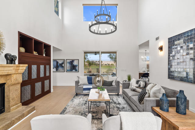4315 Vantage Lane, Palm Springs CA: https://media.crmls.org/mediaz/1fb331e5-5d26-40b2-a4e5-14f096f0e968.jpg
