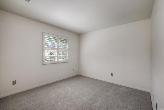 4302 Pacifica Way, Oceanside CA: https://media.crmls.org/mediaz/1fb59d16-1cac-48b7-b92b-e6679cf7ff87.jpg