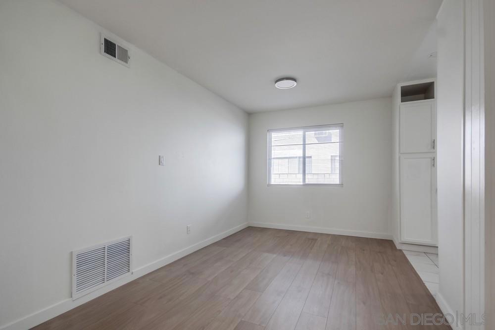 6927 Amherst St - photo 10