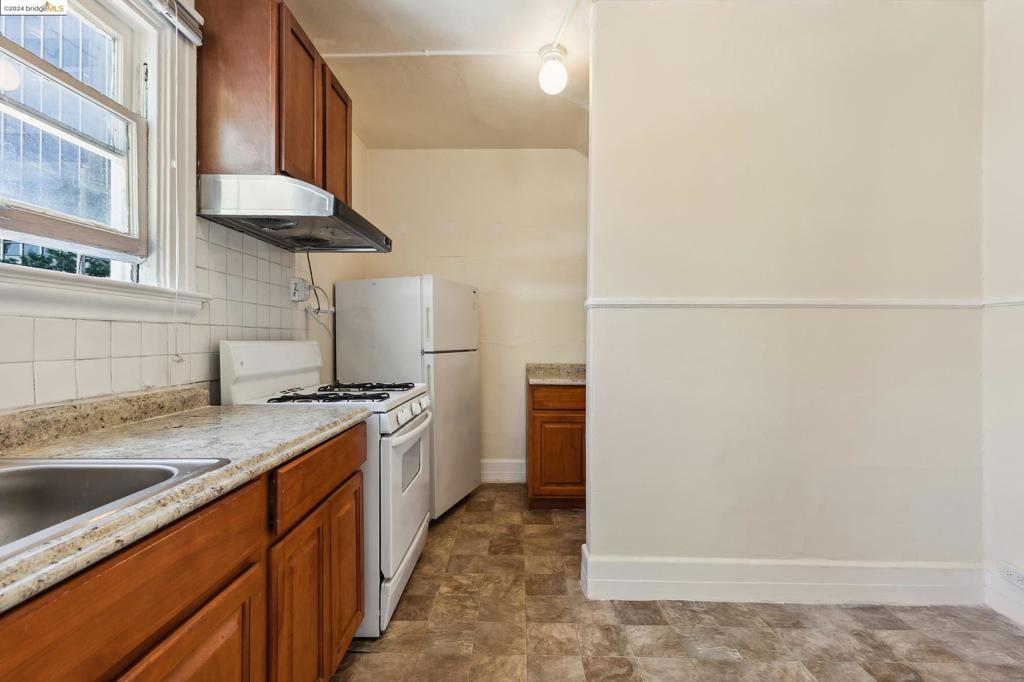MLS #41060912 image #24