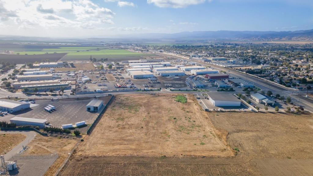 135 E San Antonio Drive, King City, CA 93930