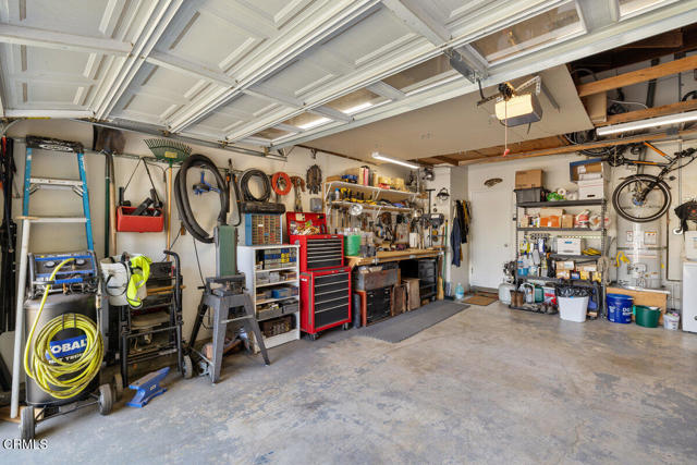1789 Potomac Avenue, Ventura CA: https://media.crmls.org/mediaz/1fba93c5-45c0-42e1-8c66-912597a22c28.jpg