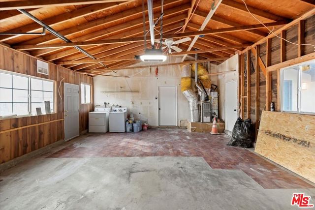 6042 Cahuilla Avenue,  CA: https://media.crmls.org/mediaz/1fbb5f3c-a806-4b74-b335-3fdafed2da91.jpg