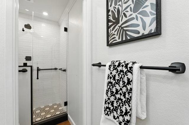 1051 Beach Park Boulevard, Foster City CA: https://media.crmls.org/mediaz/1fbc9d1d-d534-4589-92bc-025bbb0f02e4.jpg
