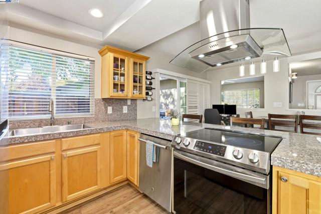 Image 8 of 33 For 9436 Bravo Way