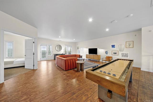 Image 14 of 75 For 39480 Norbro Court