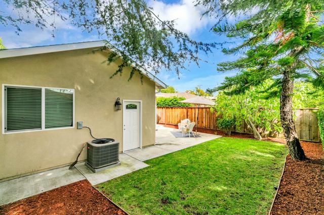 545 E Olive Avenue, Sunnyvale CA: https://media.crmls.org/mediaz/1fbdfdfc-e886-4da2-8e4d-6d03923ac06c.jpg