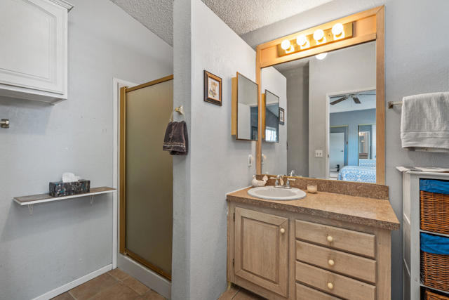 15300 Palm Drive, Desert Hot Springs CA: https://media.crmls.org/mediaz/1fbeec56-b152-49d9-9df7-75cf359d859e.jpg