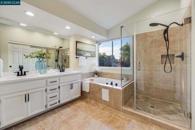 1021 Montclair Court, Livermore CA: https://media.crmls.org/mediaz/1fbf7f07-4569-4354-9936-f3c1a64cf89c.jpg