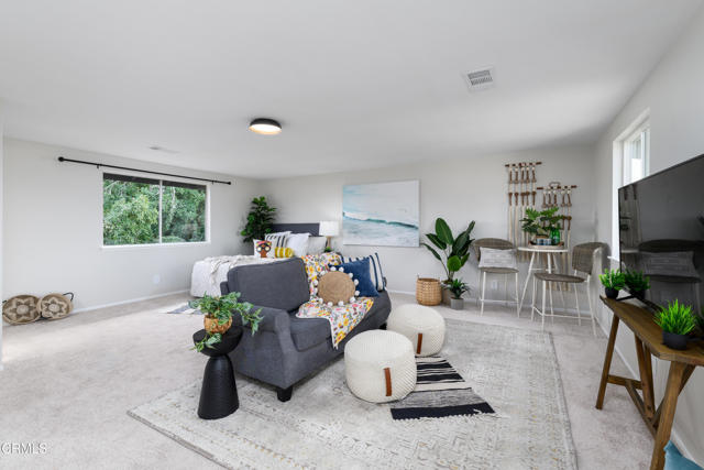 Detail Gallery Image 4 of 35 For 1874 Munson St, Camarillo,  CA 93010 - 4 Beds | 3 Baths