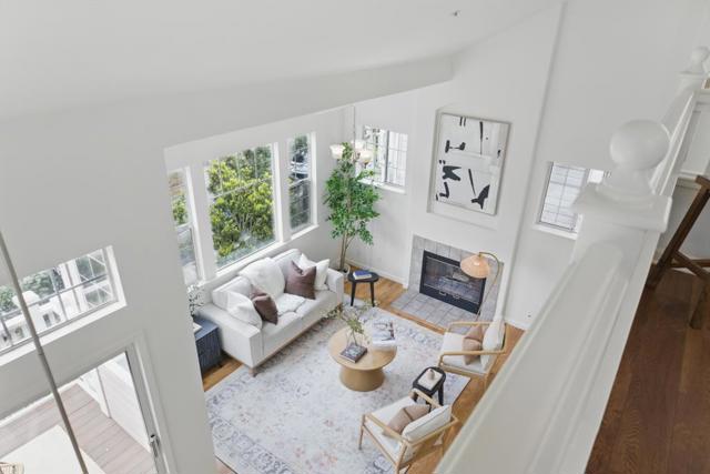 7 Moonlight Court, South San Francisco CA: https://media.crmls.org/mediaz/1fc0c8f1-676d-4064-8050-0687a486259d.jpg