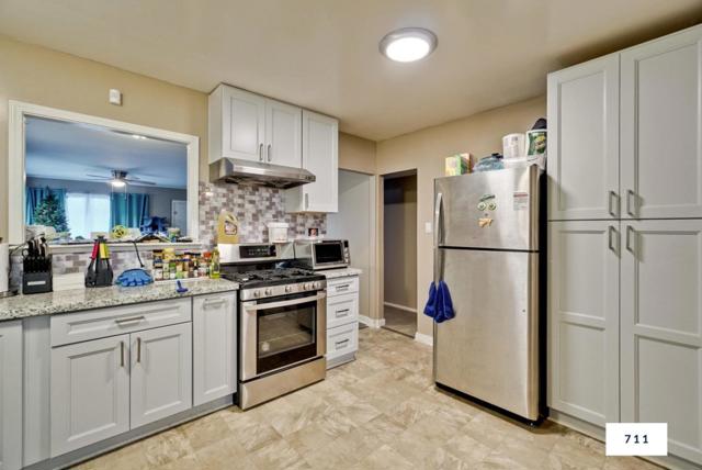 711 Roosevelt Avenue, Redwood City CA: https://media.crmls.org/mediaz/1fc23b33-6b35-4933-9604-939586e34c06.jpg