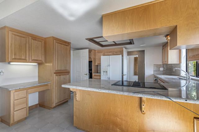 1440 Kring Way, Los Altos CA: https://media.crmls.org/mediaz/1fc25ca9-f4cc-42e2-963d-d330a3cf78df.jpg