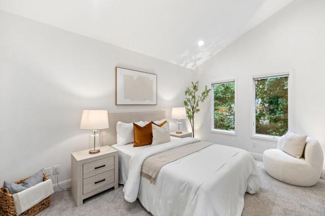 2937 San Juan Boulevard, Belmont CA: https://media.crmls.org/mediaz/1fc43ea1-7baa-4d0e-9a5e-6f8f9b5922e6.jpg