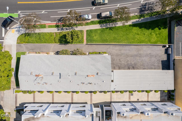 999 Cordova Street, Pasadena CA: https://media.crmls.org/mediaz/1fc71c84-53c0-48bf-b191-ea760c64d4b8.jpg
