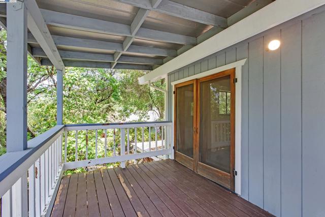 UPSTAIRS BALCONY