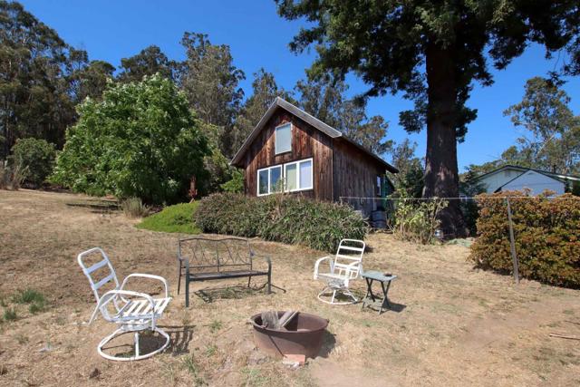 46 Valley View Road, Watsonville CA: https://media.crmls.org/mediaz/1fc8e4c2-3105-4b70-8bc4-a7a3d9d7968c.jpg