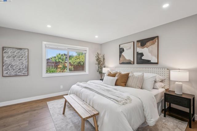 34709 Clover St, Union City CA: https://media.crmls.org/mediaz/1fc9a12f-d4f2-4566-a6a4-bc3ada1c4b74.jpg