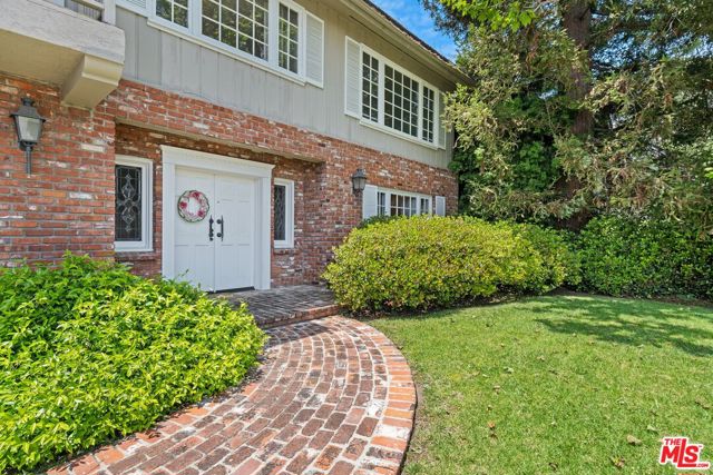 Image 2 for 17481 Tramonto Dr, Pacific Palisades, CA 90272