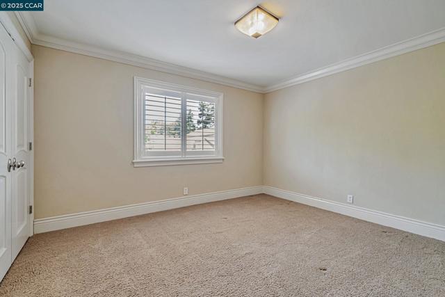 732 Graham Ct, Danville CA: https://media.crmls.org/mediaz/1fcd47e3-f77a-4335-80f3-8084385cca85.jpg