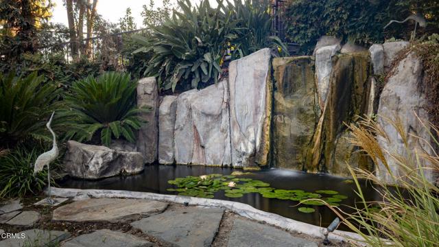 Detail Gallery Image 7 of 19 For 921 Chapea Rd, Pasadena,  CA 91107 - 5 Beds | 6/1 Baths