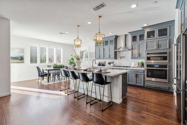 20 Hospital Road, Hollister CA: https://media.crmls.org/mediaz/1fcf15a9-e93d-4ed9-b2e6-3d5074a2daed.jpg